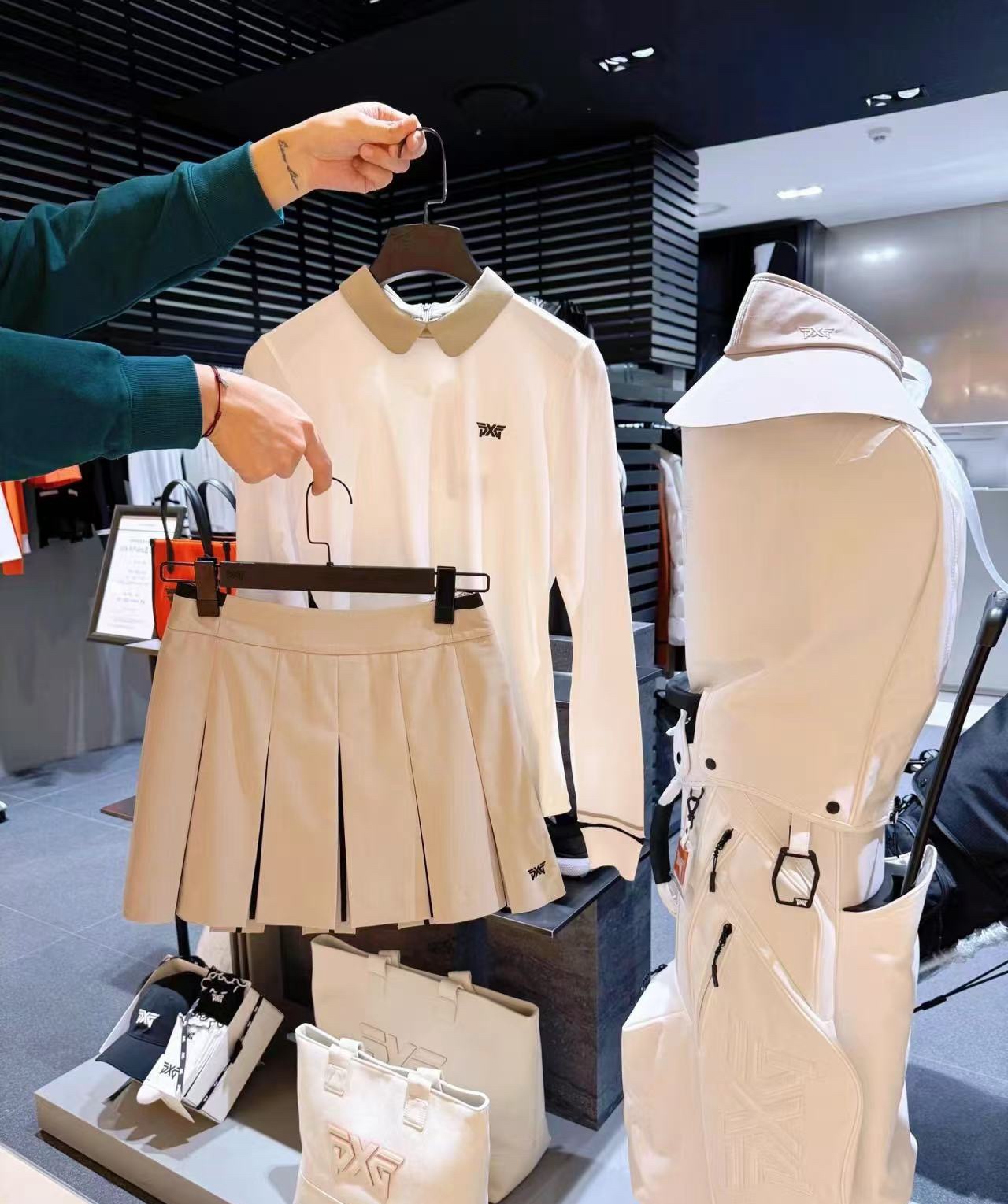 b73fe20eb70b21b1a56288a2bc1d3169_1756974949_3648.jpg b73fe20eb70b21b1a56288a2bc1d3169_1756974949_3648.jpg