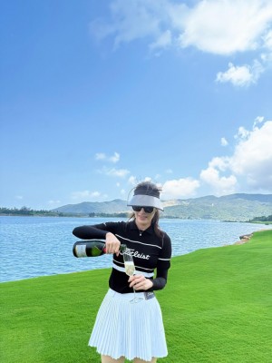 타이틀리스프 여성 반팔 니트 1749044732