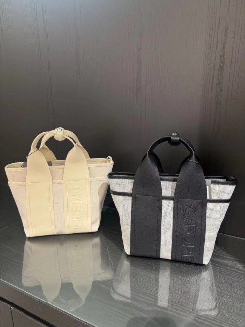 지포어 크로스백 1749631307